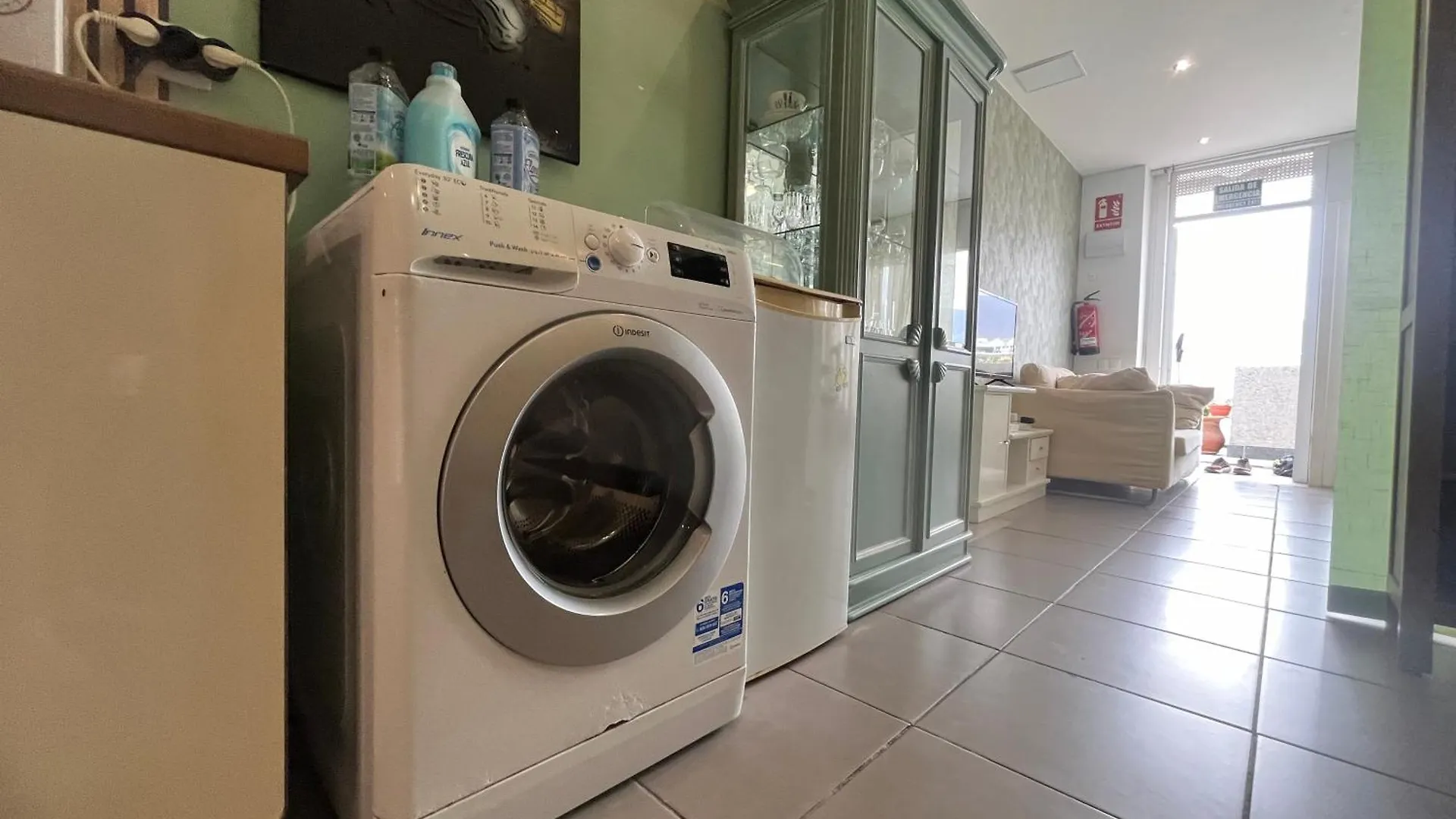 Local 3 Puerto Colon First Line The Loft Coworking Suite Costa Adeje  Costa Adeje (Tenerife)
