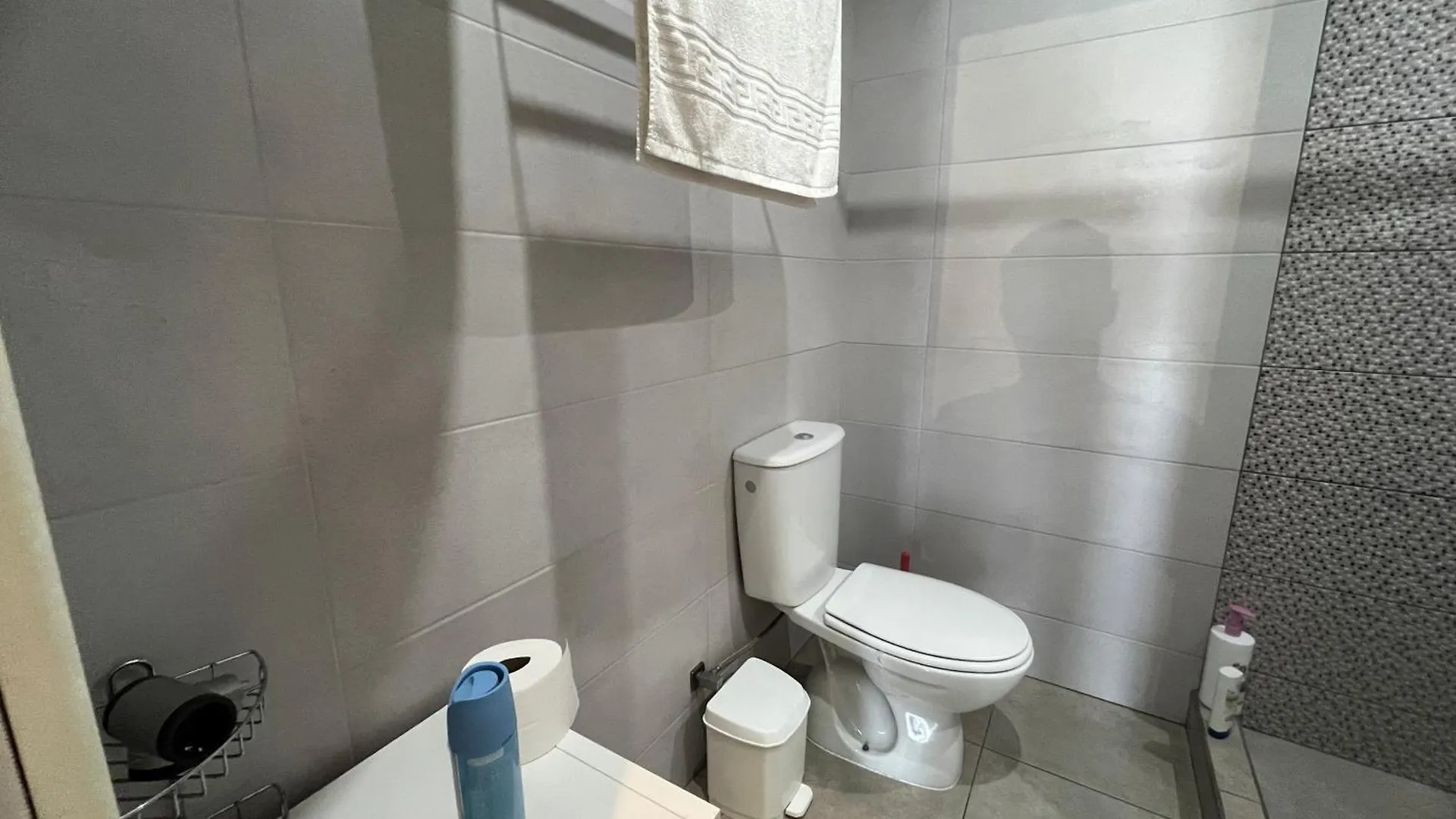 Local 3 Puerto Colon First Line The Loft Coworking Suite Costa Adeje  Apartment Costa Adeje (Tenerife)